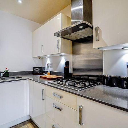 Entire House Sleeps 8 Near The River Thames Maidenhead Extérieur photo