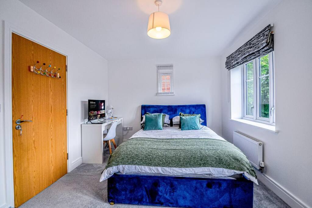 Entire House Sleeps 8 Near The River Thames Maidenhead Extérieur photo