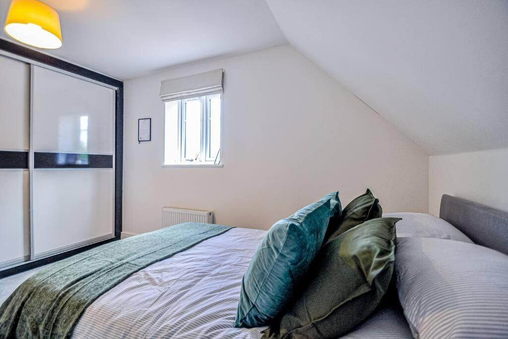 Entire House Sleeps 8 Near The River Thames Maidenhead Extérieur photo