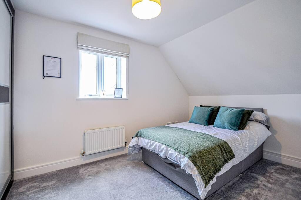 Entire House Sleeps 8 Near The River Thames Maidenhead Extérieur photo