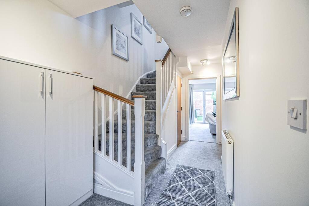 Entire House Sleeps 8 Near The River Thames Maidenhead Extérieur photo